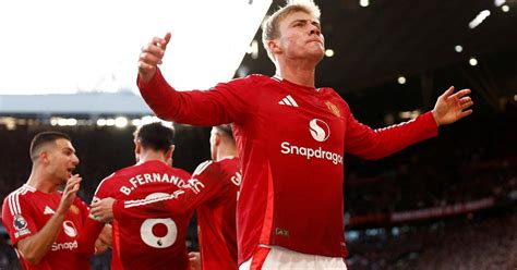 Premier League Manchester United Retrouve La Victoire Aston Villa