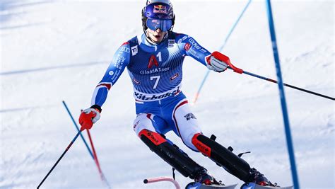 Stra Er Gewinnt Slalom Kitzb Hel Manuel Feller Verpasst Das Podest