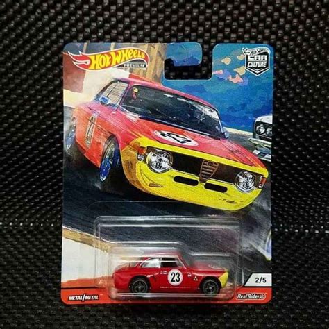 Promo Hot Wheels Alfa Romeo Giulia Sprint GTA Merah Hot Wheels Door