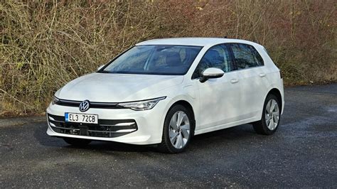 Review: Volkswagen Golf eHybrid | plug-in hybrid | 2025 - DoubleGarage.eu