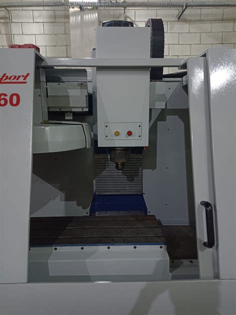 Centro De Usinagem Vertical Cnc Romi Discovery Mm X Mm X