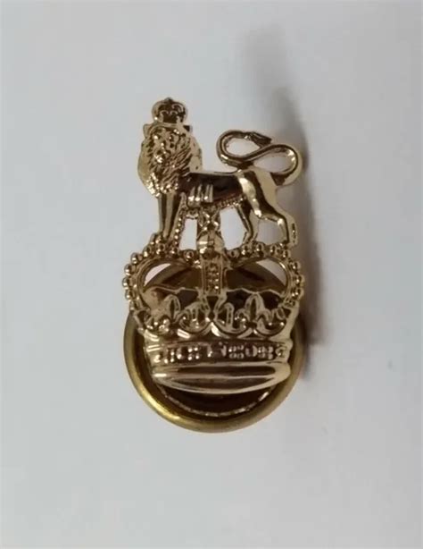 GENUINE BRITISH ROYAL Marines RM Issue Hat Badge Decoration Lion