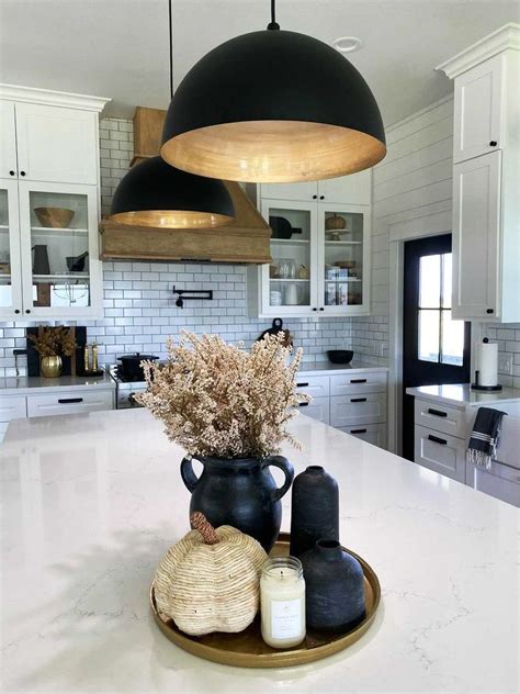 Black Kitchen Island Pendant Light Things In The Kitchen