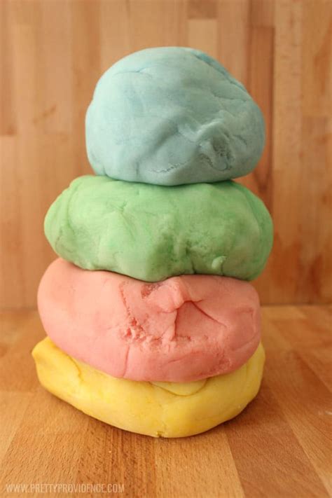 Easy Long Lasting Homemade Playdough