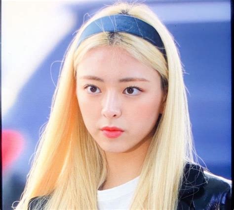 Itzy Yuna And Kpop Image 8879740 On