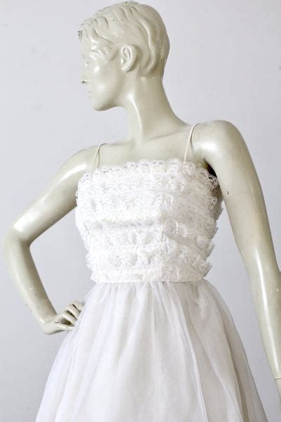 Vintage 60s Saks Fifth Avenue Wedding Dress 86 Vintage