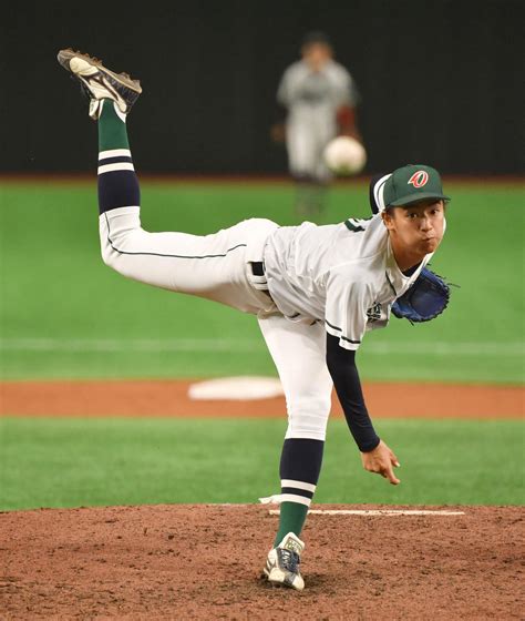 【ドラフト】中日1位沖縄大・仲地礼亜「ドラゴンズを長く引っ張ってもらう投手に」立浪監督 プロ野球写真ニュース 日刊スポーツ