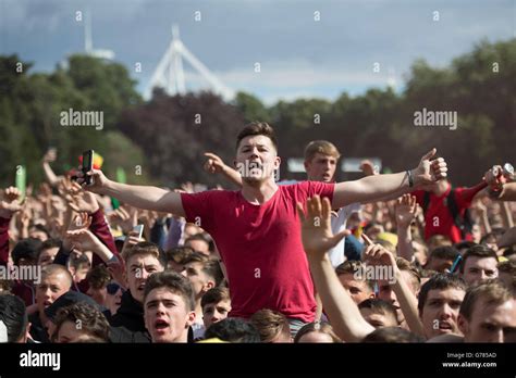 Welsh Football Fans Hi Res Stock Photography And Images Alamy