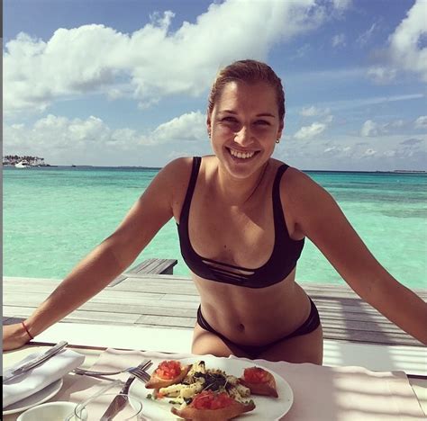 8 Hot Sexy Angelique Kerber Bikini Pics