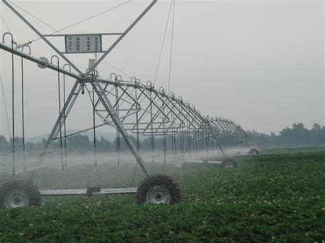 Agriculture Farm Automatic Center Pivot Irrigation System At Best Price In Zhengzhou Shenzhen