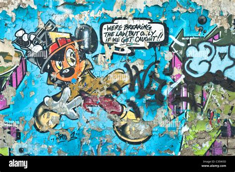 Mickey Mouse - graffiti Stock Photo - Alamy