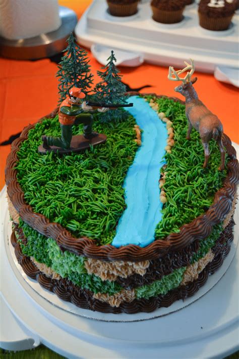 Hunting Cake Hunting Birthday Party Ideas And Camouflage Cake