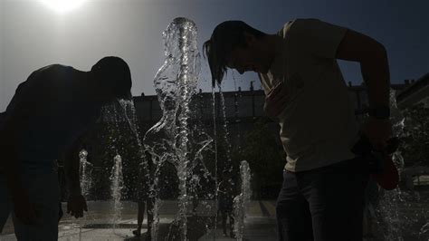 Extremwetter Hitzewelle in Spanien Brände bei Rom