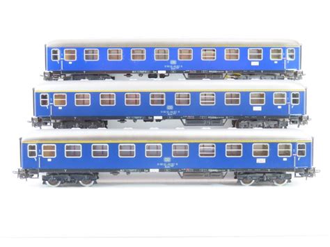 Märklin H0 4051 Passenger carriage 3x 4 axle express Catawiki