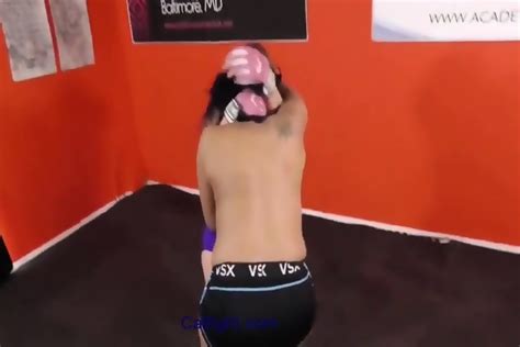 Real Female Fighting With Mma Gloves With Body Punching Facesitting Pussy Eating And Forces