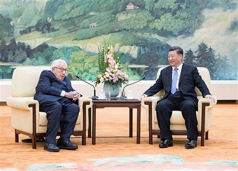 President Xi Meets Kissinger