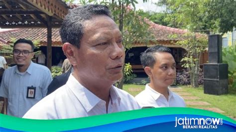 Daftar Pinjol Berizin Ojk Bila Ada Masalah Hubungi Nomor Ini