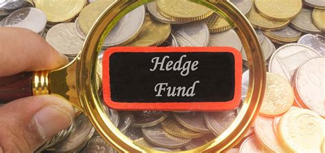 Hedge Funds Features And Difference Between Hedge Funds And Mutual