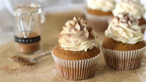 Spiced Pumpkin Cupcakes Recipe With Cream Cheese Frosting Table And Flavor