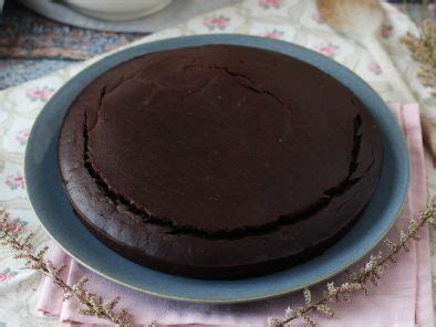 Bolo De Chocolate Sem Lactose E Sem Batedeira Receita Petitchef