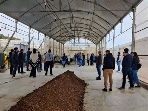 Cerca De 40 Agricultores Se Interesan Por Un Proyecto De Ifapa Para La