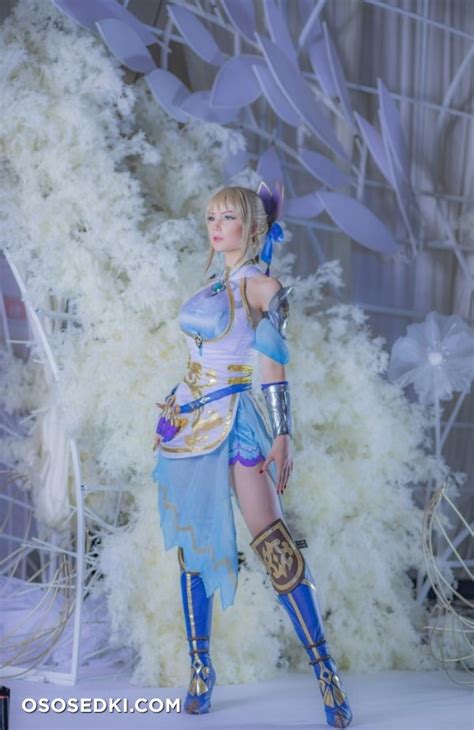 Oichi Wang Yuanji Dynasty Warriors Naked Cosplay Asian 11 Photos