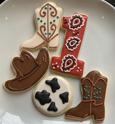 Cowboy Boot Cookies For A Western Themed Birthday Party