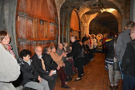 Hagnau Thematische Weinprobe Im Winzerverein Alte Texte Und Junger