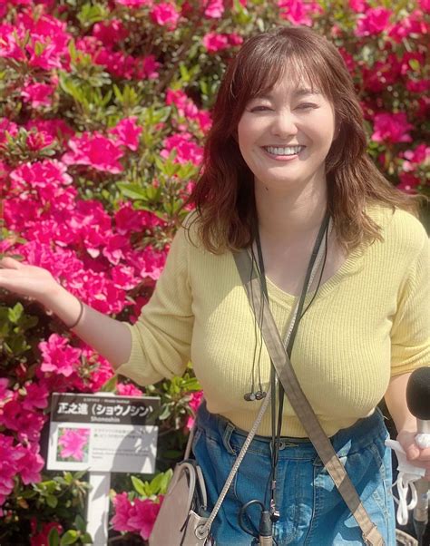 Big Huge Tits Curvy Sugar Japanese Quick Beautiful Women