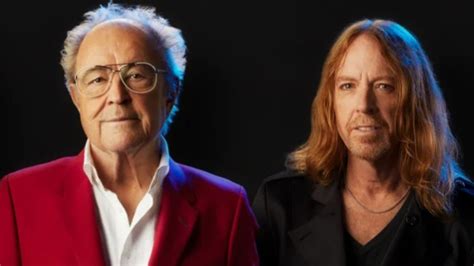 Jeff Pilson Opens Up On Foreigner S Final Tour Mick Jones Health