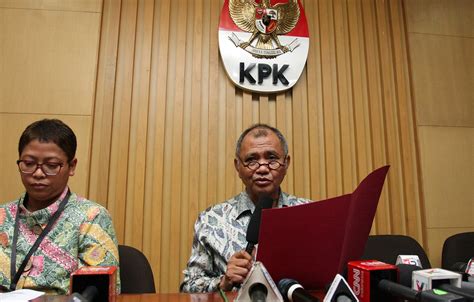 Kpk Usut Keterlibatan Pihak Lain Dalam Kasus Damayanti