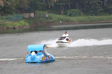 Situ Cibinong Plaza Alternatif Wisata Baru Di Bogor