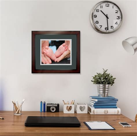 8 X 8 Infinity Mahogany Photo Frame