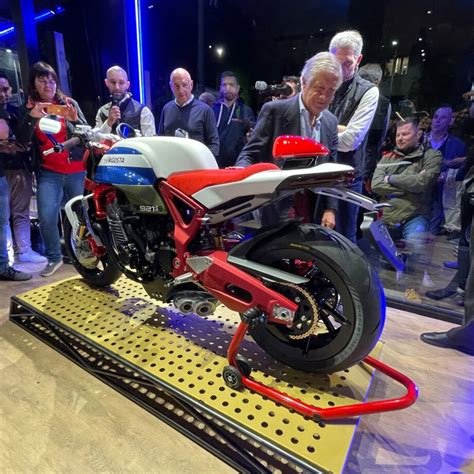 MV Agusta New 921 S Café Racer Concept Set for 2024 Debut webBikeWorld