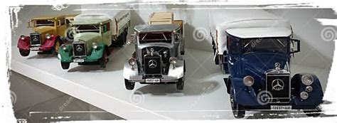 Mercedes Benz Lo2750 Transporters Scale Model Cars In Display Editorial