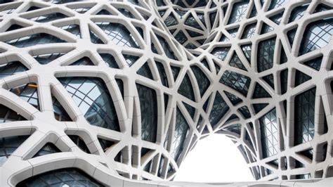 El Hotel Diseñado Por Zaha Hadid Que Hace Honor Al Deconstructivismo