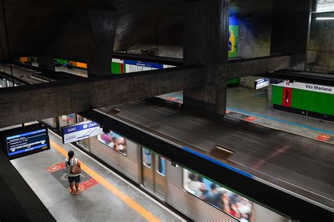 Dia dos Namorados CPTM EMTU e Metrô têm opções para a compra de presentes