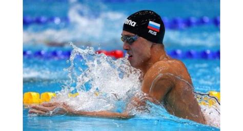 Chupkov Wins Men S M Breaststroke World Title