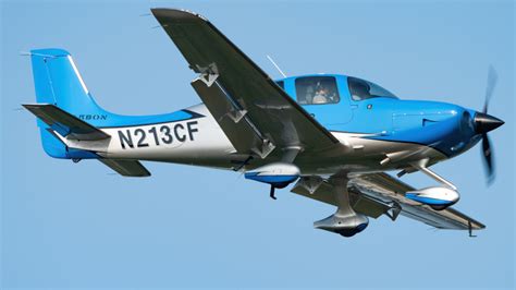 N Cf Private Cirrus Sr By Sam B Aeroxplorer Photo Database