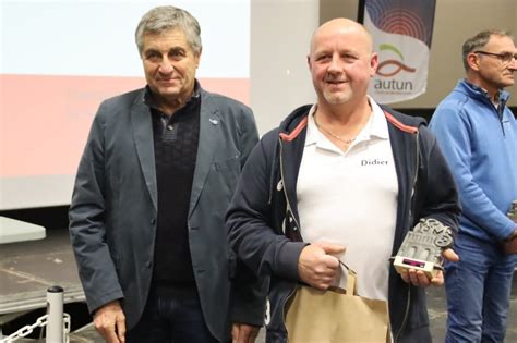 Remise de trophées par lOffice municipal des sports dAutun Archers