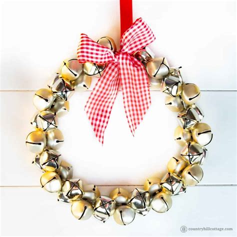 Jingle Bells Wreath Easy Diy Christmas Wreath Idea Country Hill Cottage