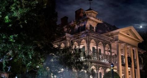 Haunted Mansion At Disneyland Closing •