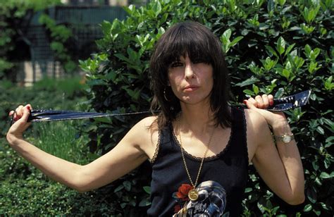 Hynde Sight Our 1986 Chrissie Hynde Cover Story Spin