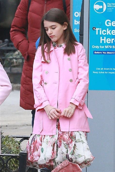 Galerie Suri Cruise Slav Narozeniny Takhle Se Dcera Toma Cruise