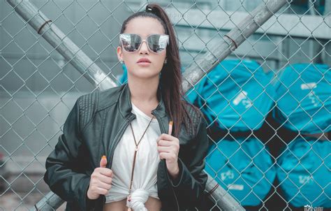 Wallpaper Pose Model Portrait Makeup Mike Brunette Glasses The