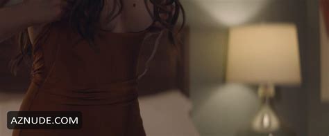 ELLIOTT WOODS Nude AZNude