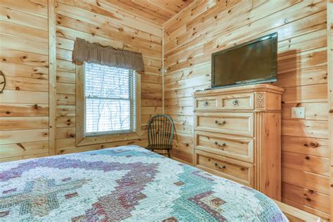 Vista Point In Pigeon Forge W 4 BR Sleeps12