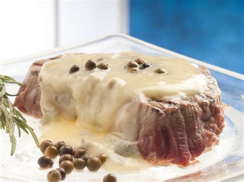 Sensacional Filete De Res Con Salsa De Queso Carne Jugosa Y Extradeliciosa