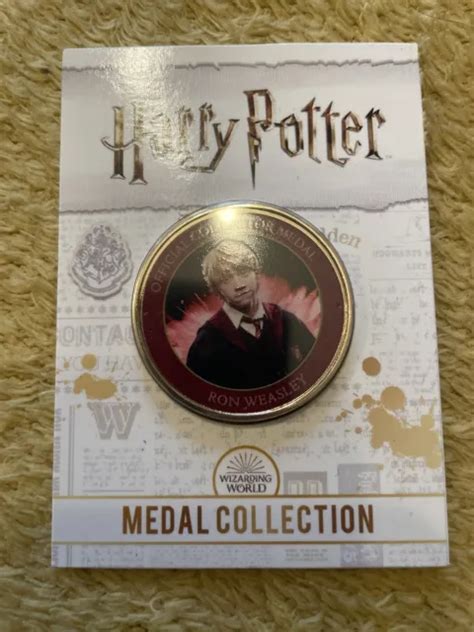 HARRY POTTER WORLD Wizarding Coin Medal Collection Ron Weasley EUR 5 77