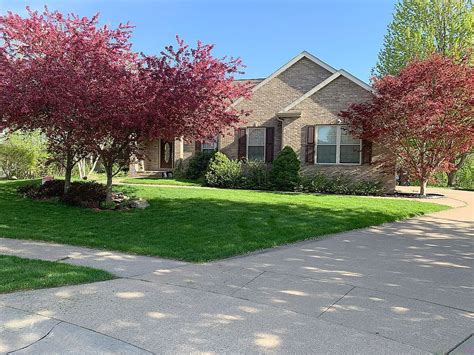 4810 Fairhaven Ct Davenport Ia 52807 Zillow
